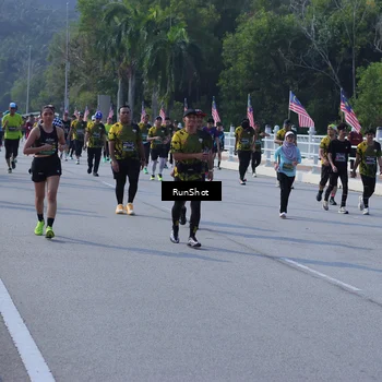 Runner Photo 7180698