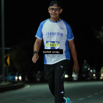 Runner Photo 7180706