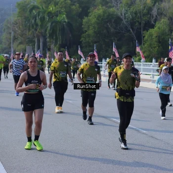 Runner Photo 7180730