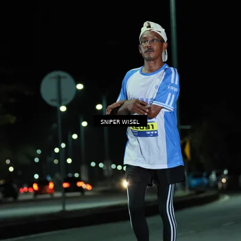 Runner Photo 7180740