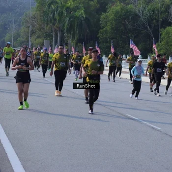 Runner Photo 7180742
