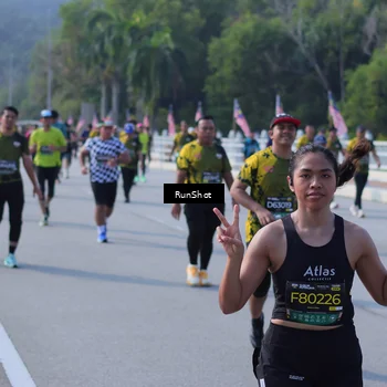 Runner Photo 7180793