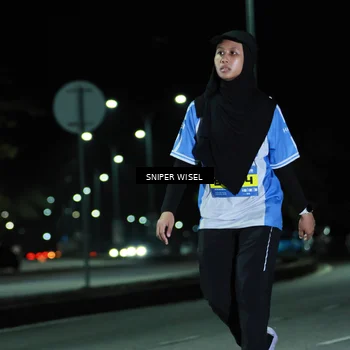 Runner Photo 7180800