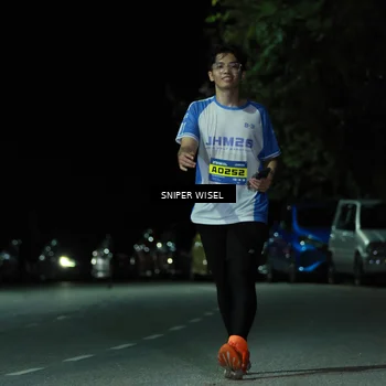 Runner Photo 7180830