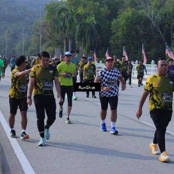 Runner Photo 7180865