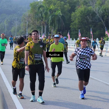 Runner Photo 7180893