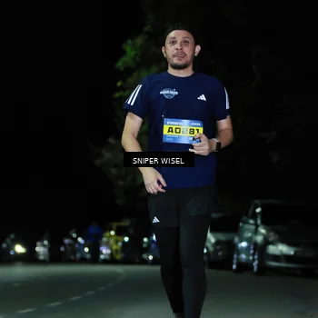 Runner Photo 7180911