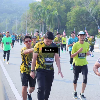 Runner Photo 7180939