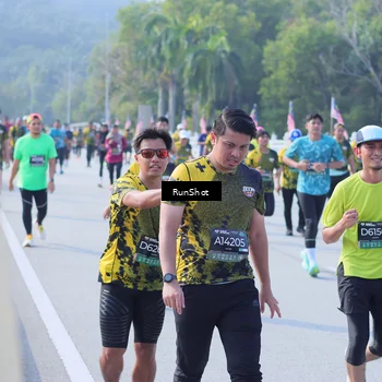 Runner Photo 7180946