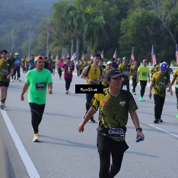 Runner Photo 7181056
