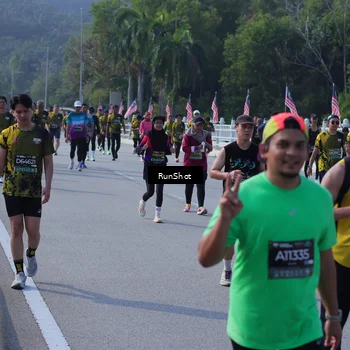 Runner Photo 7181137