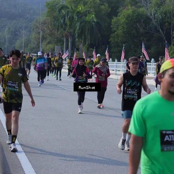 Runner Photo 7181138