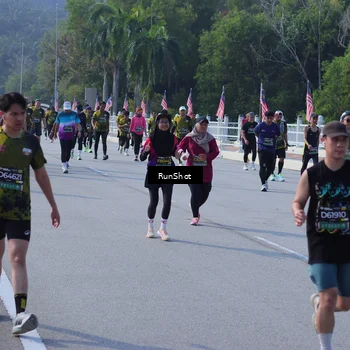 Runner Photo 7181151