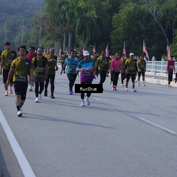 Runner Photo 7181280