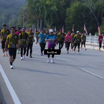 Runner Photo 7181293