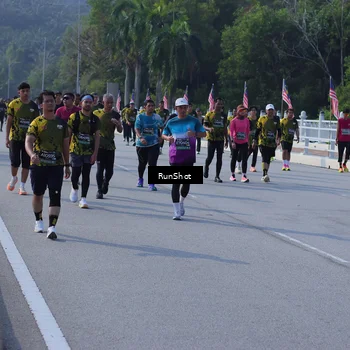 Runner Photo 7181309