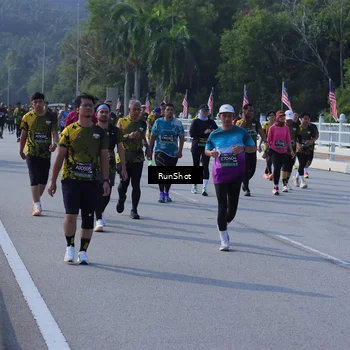 Runner Photo 7181355