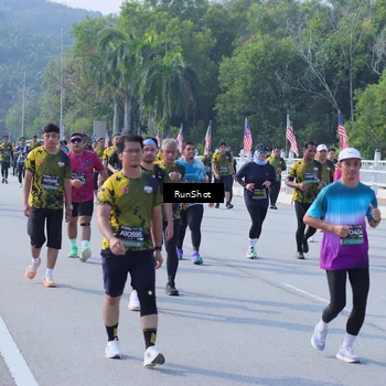 Runner Photo 7181406