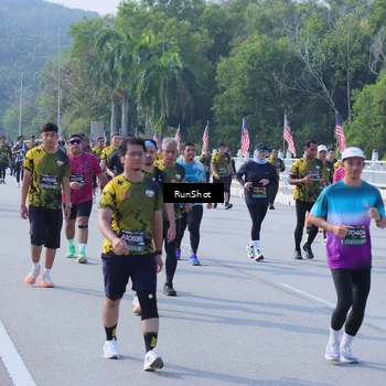 Runner Photo 7181407