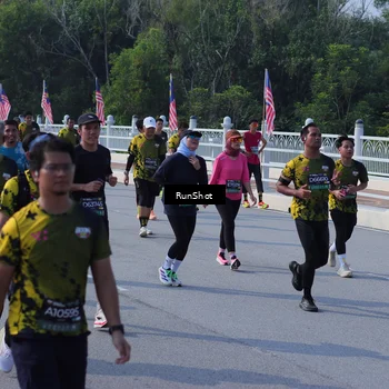 Runner Photo 7181447