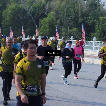 Runner Photo 7181455