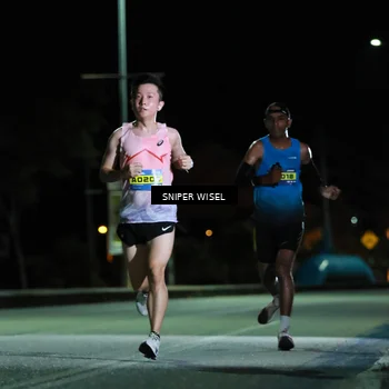 Runner Photo 7181475