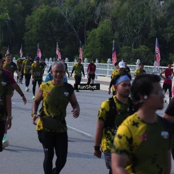 Runner Photo 7181541