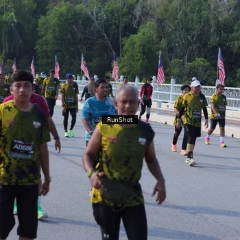 Runner Photo 7181550