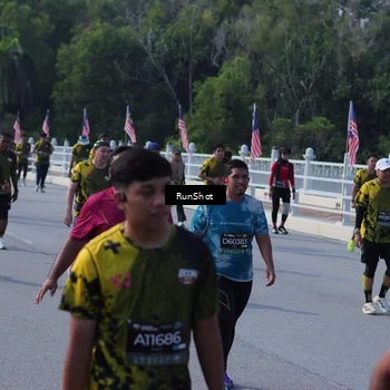 Runner Photo 7181596
