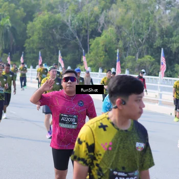 Runner Photo 7181598