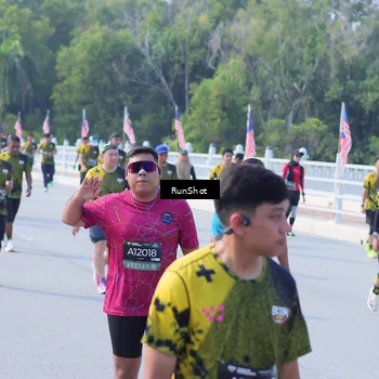 Runner Photo 7181606