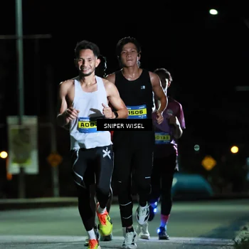 Runner Photo 7181668