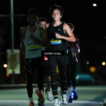 Runner Photo 7181674