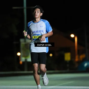 Runner Photo 7181692