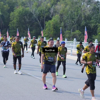 Runner Photo 7181696