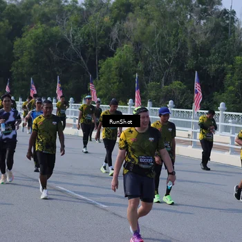 Runner Photo 7181700