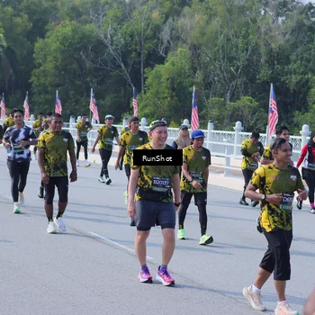 Runner Photo 7181708