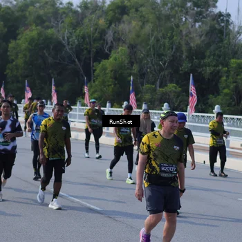 Runner Photo 7181710