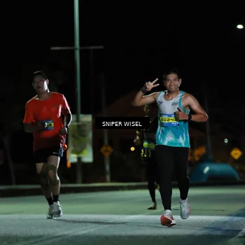 Runner Photo 7181718