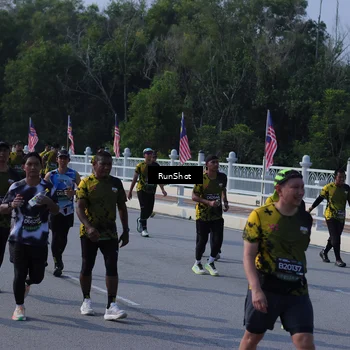 Runner Photo 7181732
