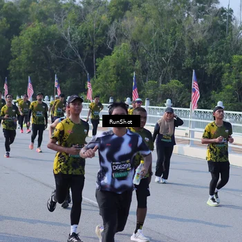 Runner Photo 7181751