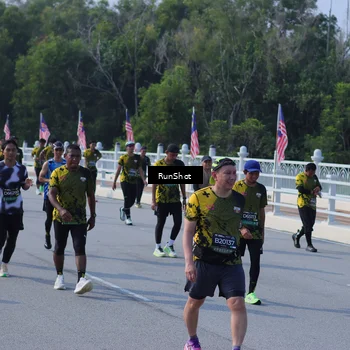 Runner Photo 7181754