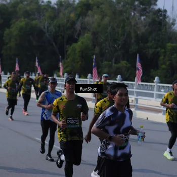Runner Photo 7181756