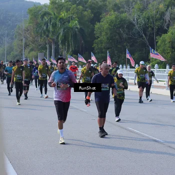 Runner Photo 7181818