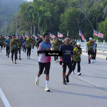 Runner Photo 7181831