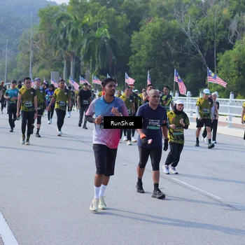 Runner Photo 7181850