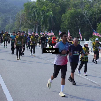 Runner Photo 7181862