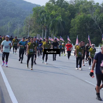 Runner Photo 7181872