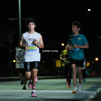 Runner Photo 7181880
