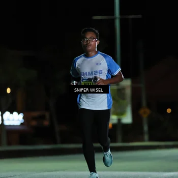 Runner Photo 7181897